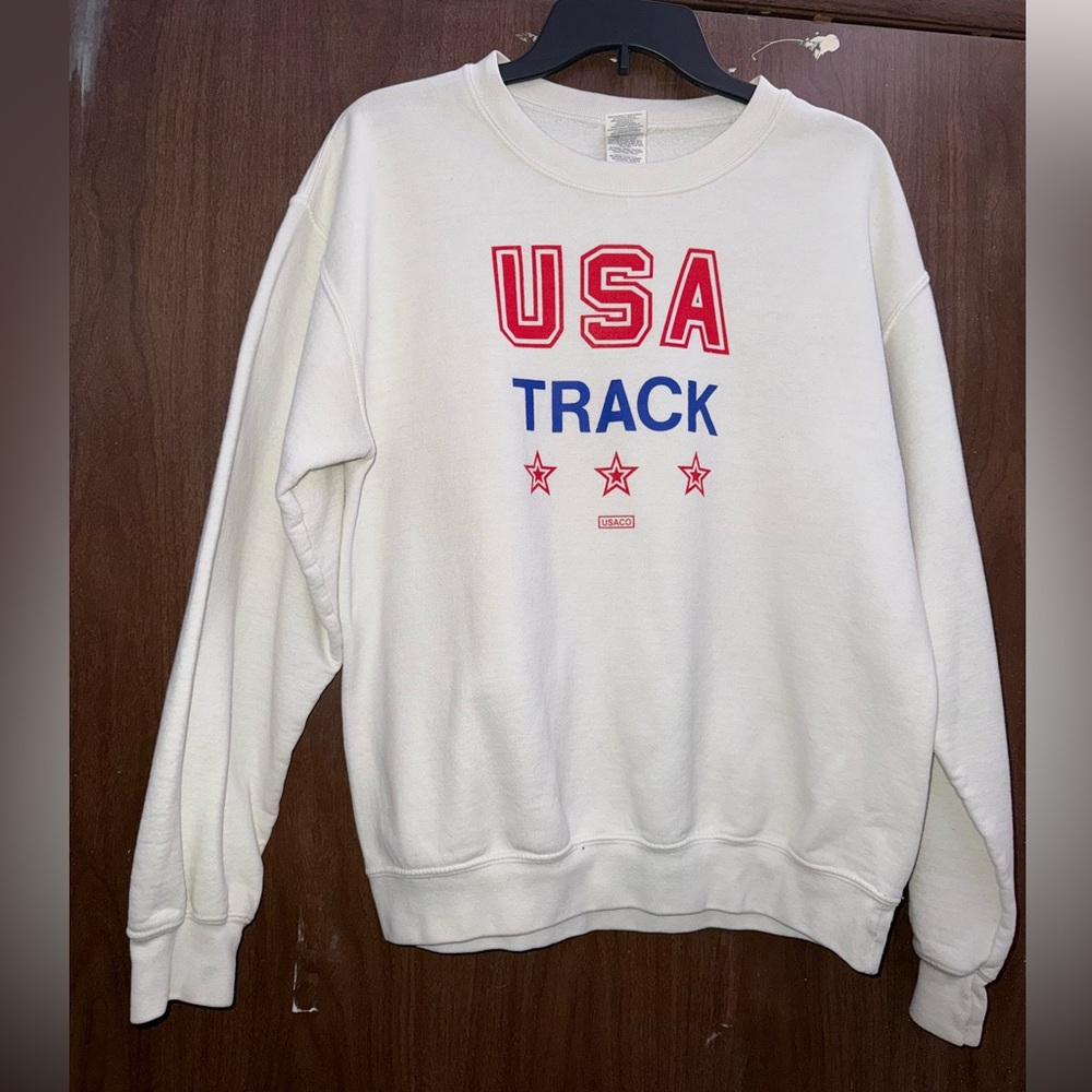 Gildan White USA Track Sweatshirt Size Medium